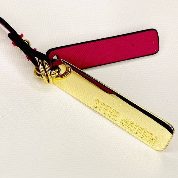 FREE w/Purchase Steve Madden Gold Tone & Magenta Accessory - Picture 8 of 8
